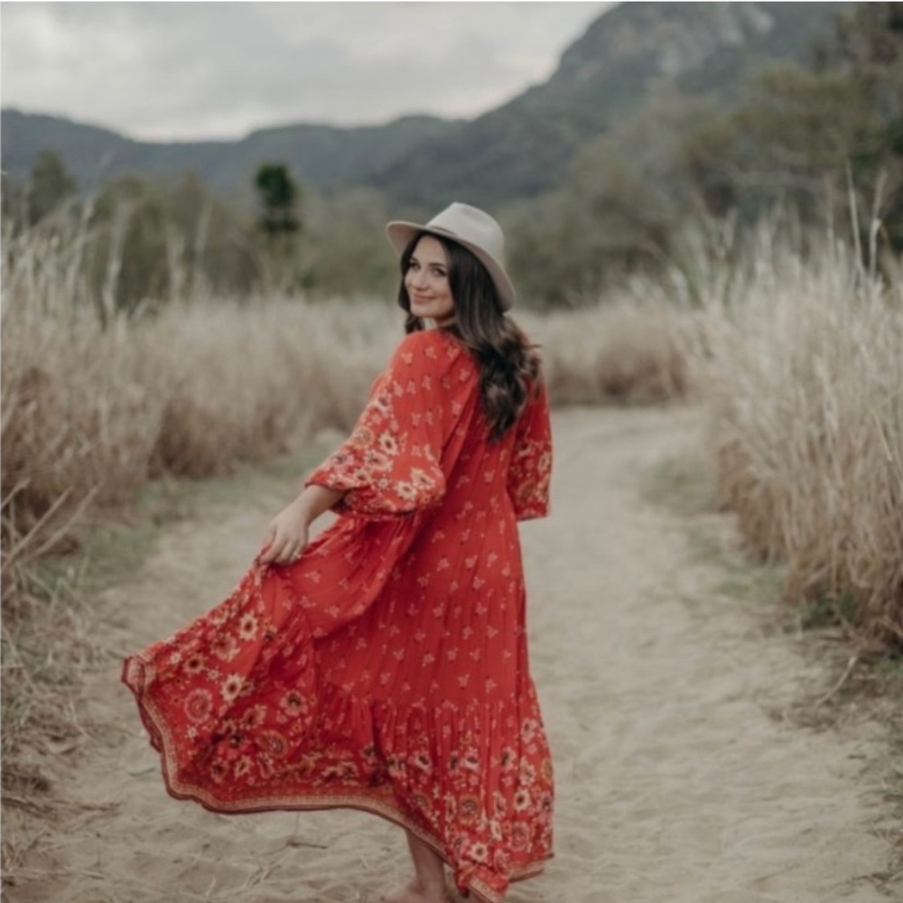 SPELL Campfire Joni Gown size Small (New with Tags) - Picture 4 of 15